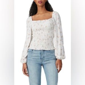 cupcakes and cashmere Savannah Top size medium